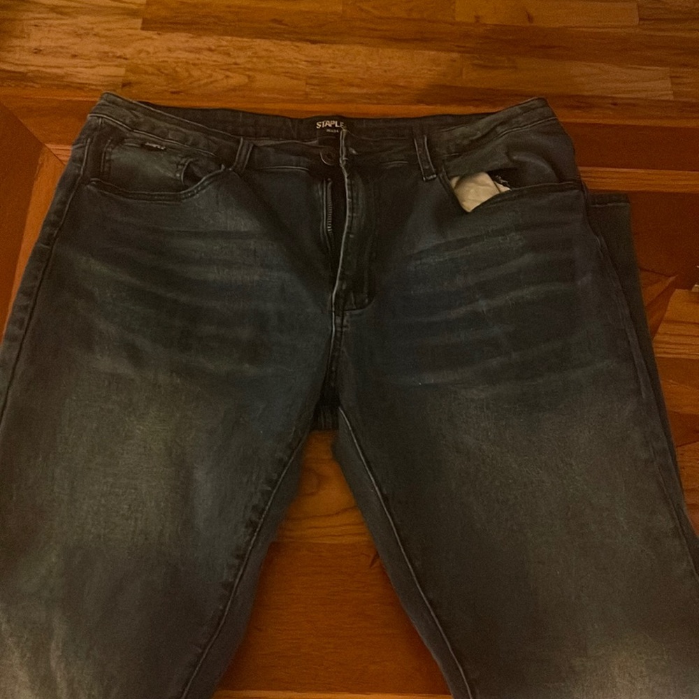 Staple Brand Jeans Men's Size 36 x 32 !! BRAND NEW!!